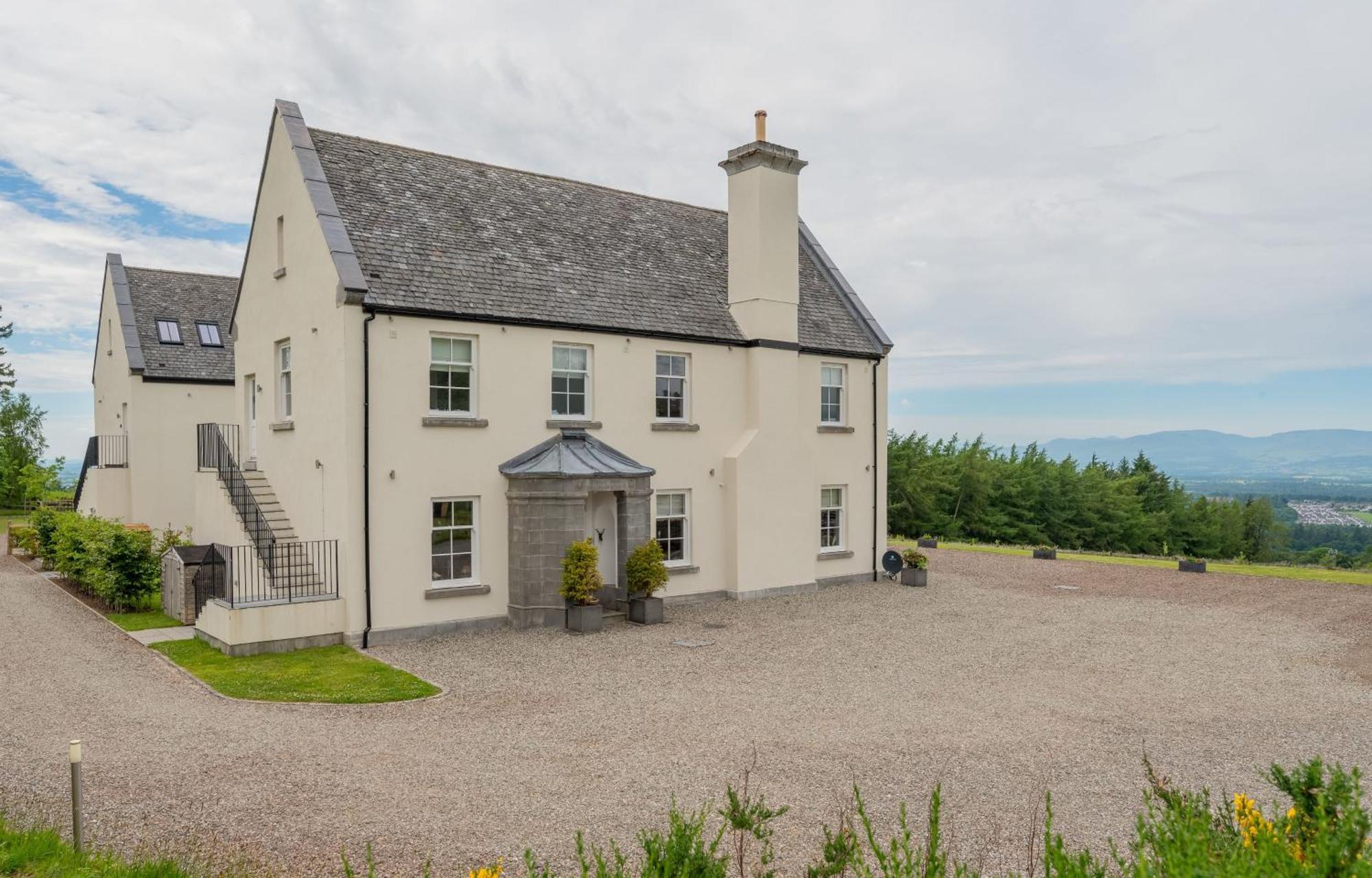 Alexander House 18 - East Wing - Self Catering Villa Auchterarder Exterior foto